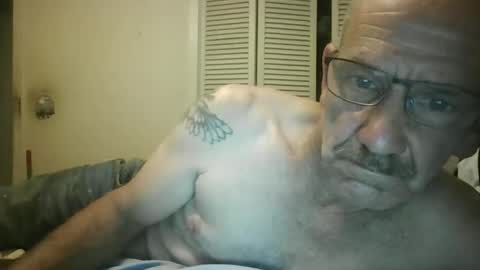 Easye online show from 04/27/26, 02:26