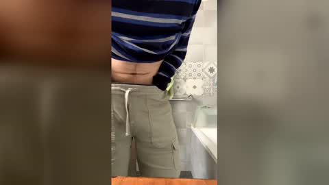 French Guy online show from 05/18/26, 12:00