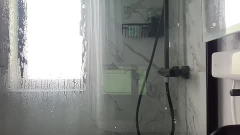 Nadia Ferreira  online show from 12/30/24, 12:31