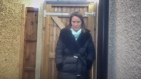 Nadia Ferreira  online show from 02/04/26, 11:49