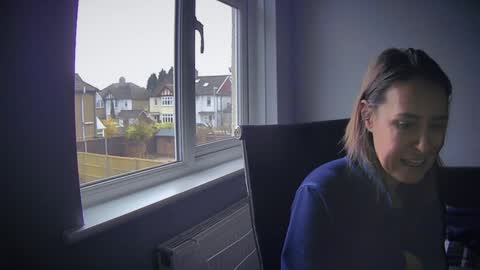 Nadia Ferreira  online show from 03/09/26, 11:47