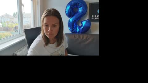 Nadia Ferreira  online show from 05/13/26, 11:29