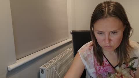 Snapshot of eatmypie69 chatting on 06/18/26, 09:30 Nadia Ferreira online show from 06/18/26, 09:30