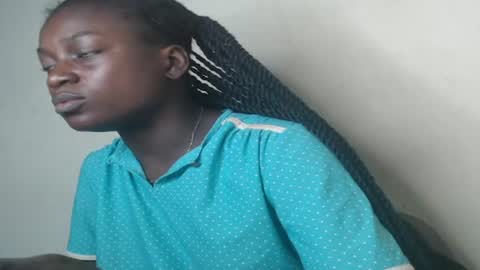 eatuupx online show from 01/23/25, 06:03