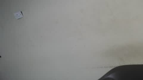 eatuupx online show from 01/28/25, 01:16