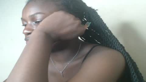 eatuupx online show from 01/30/25, 01:11