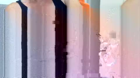 Snapshot of eatyou2022 chatting on 02/28/25, 12:43 eatyou2022 online show from 02/28/25, 12:43