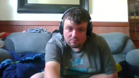 Eazyb91 online show from 06/01/26, 04:09