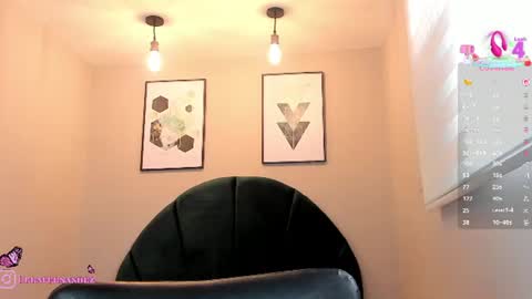 Snapshot of ebbafernandez1_ chatting on 06/23/26, 12:25 online show from 06/23/26, 12:25