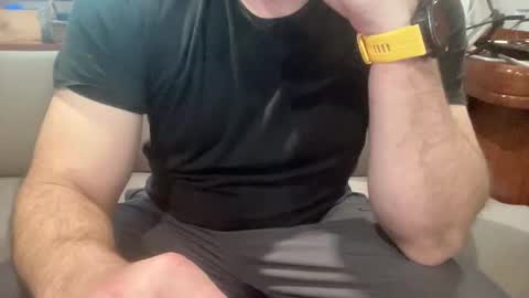 ebnk15 online show from 01/01/25, 12:00