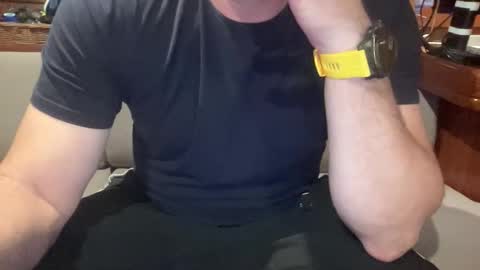 ebnk15 online show from 11/30/25, 04:22