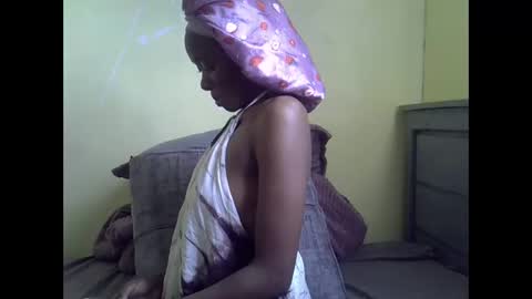 eboniana online show from 04/11/26, 11:47