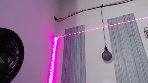 Chris Palaz  online show from 12/20/25, 07:15