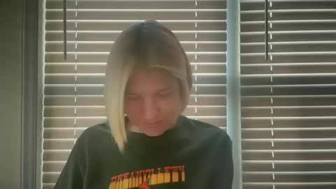 americnbarbie online show from 10/17/25, 12:08