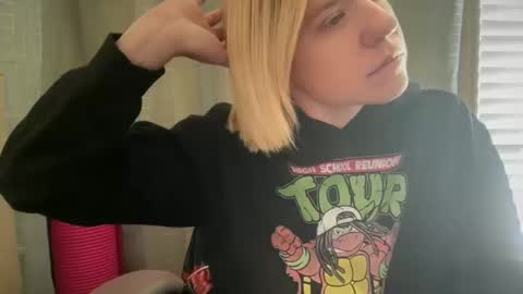 americnbarbie online show from 10/19/25, 02:50