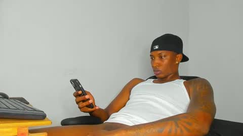 Snapshot of ebony_brandons chatting on 02/15/25, 11:36 Brandon online show from 02/15/25, 11:36