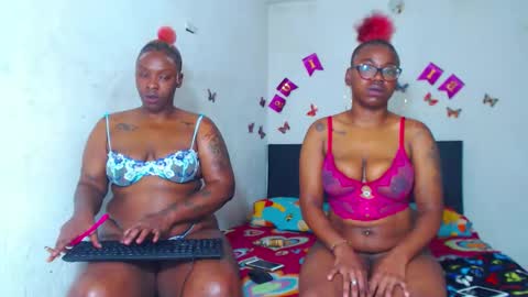 Snapshot of ebony_chayna chatting on 12/14/25, 02:39 chayna smith online show from 12/14/25, 02:39