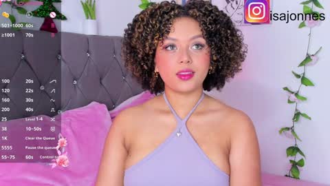 Snapshot of ebony_curly2 chatting on 12/19/24, 08:23 isa online show from 12/19/24, 08:23