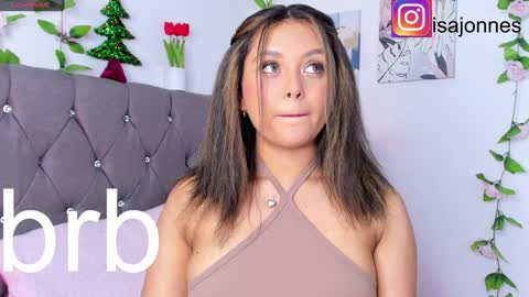 Snapshot of ebony_curly2 chatting on 12/20/24, 11:47 isa online show from 12/20/24, 11:47