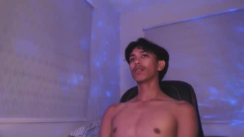 ebony_fuckboy online show from 10/20/25, 06:30