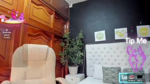 ebony_katterin online show from 09/17/25, 11:12