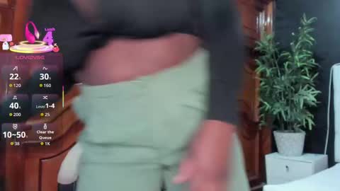 ebony_katterin online show from 09/24/25, 10:51