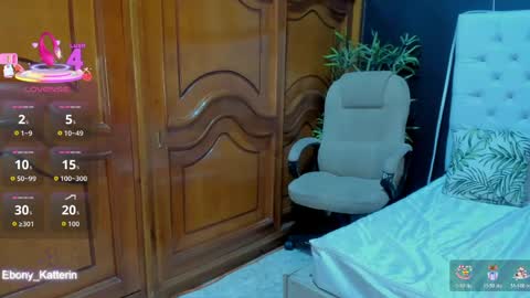 ebony_katterin online show from 05/25/26, 11:38