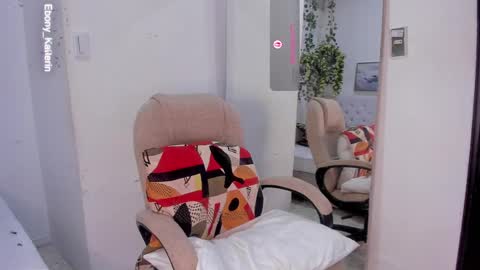 ebony_katterin online show from 05/31/26, 06:09