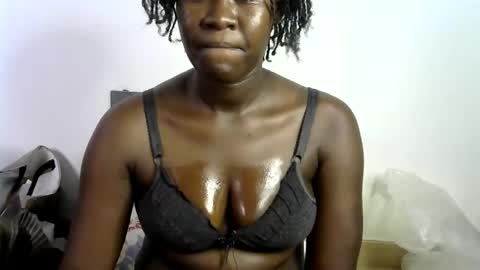 ebony_lynne online show from 03/26/26, 11:21