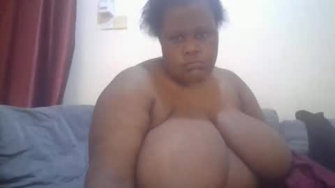 ebony_magixs online show from 03/11/26, 12:55