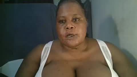 ebony_magixs online show from 04/01/26, 07:00