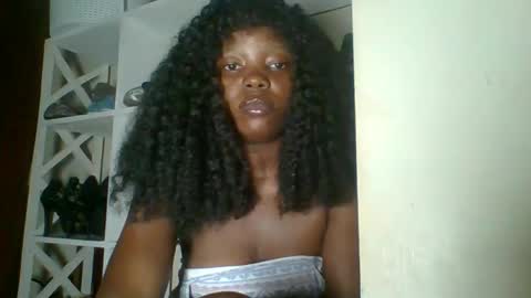 Malikia online show from 12/21/25, 01:46