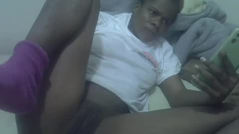 Snapshot of ebony_pearl59 chatting on 07/08/26, 07:46 ebony_pearl59 online show from 07/08/26, 07:46