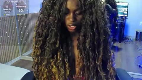 Snapshot of ebony_rizon chatting on 03/25/26, 01:39 ebony_rizon online show from 03/25/26, 01:39