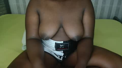 Sabrina online show from 12/15/25, 08:29