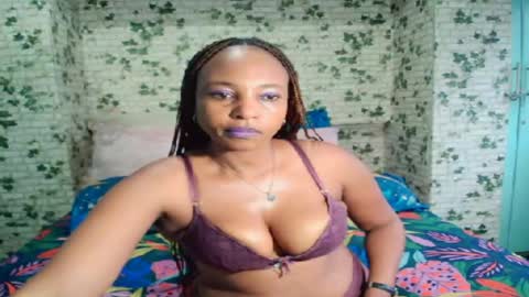 ebony_seduction00 online show from 06/15/26, 05:53
