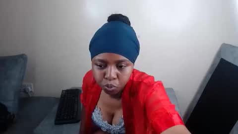 ebony_sluttt online show from 10/03/25, 06:54