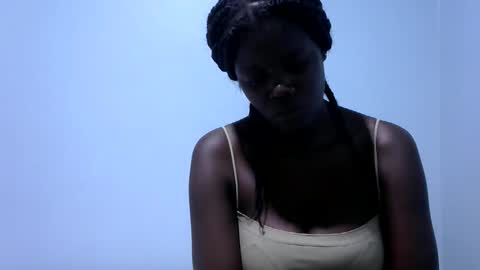 ebonybloom01 online show from 11/17/25, 04:35