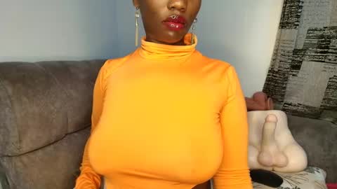 Ebony Melanie online show from 02/11/26, 09:42