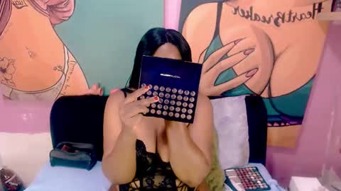 Lyn online show from 09/16/25, 07:53