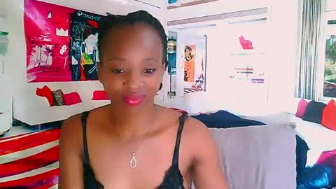 Snapshot of ebonycreamy69 chatting on 12/23/24, 12:46 Nova online show from 12/23/24, 12:46