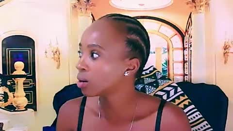 Snapshot of ebonycreamy69 chatting on 12/30/24, 06:16 Nova online show from 12/30/24, 06:16