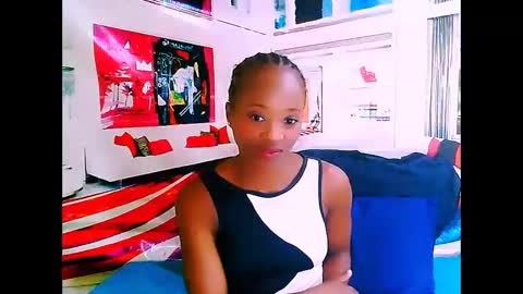 Snapshot of ebonycreamy69 chatting on 01/09/25, 06:04 Nova online show from 01/09/25, 06:04