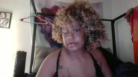 ebonydezire00 online show from 07/05/26, 03:02
