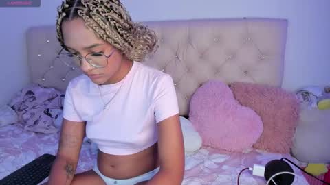 Queen Ebony online show from 02/26/26, 04:17