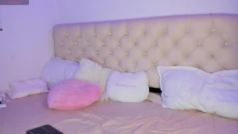 Queen Ebony online show from 03/19/26, 07:12