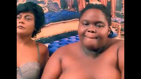 ebonyhotbuns4u2luv online show from 03/12/25, 09:02