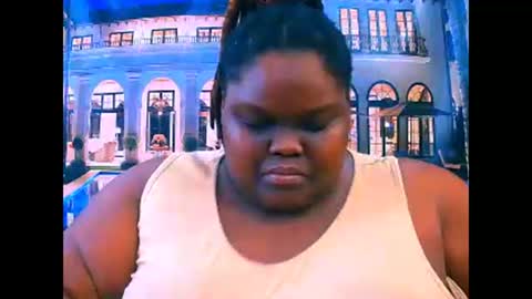 ebonyhotbuns4u2luv online show from 04/28/26, 05:12