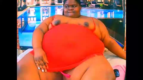 ebonyhotbuns4u2luv online show from 05/14/26, 07:04