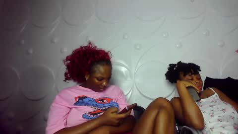 Snapshot of ebonykissxx chatting on 07/12/26, 10:01 ebonykissxx online show from 07/12/26, 10:01